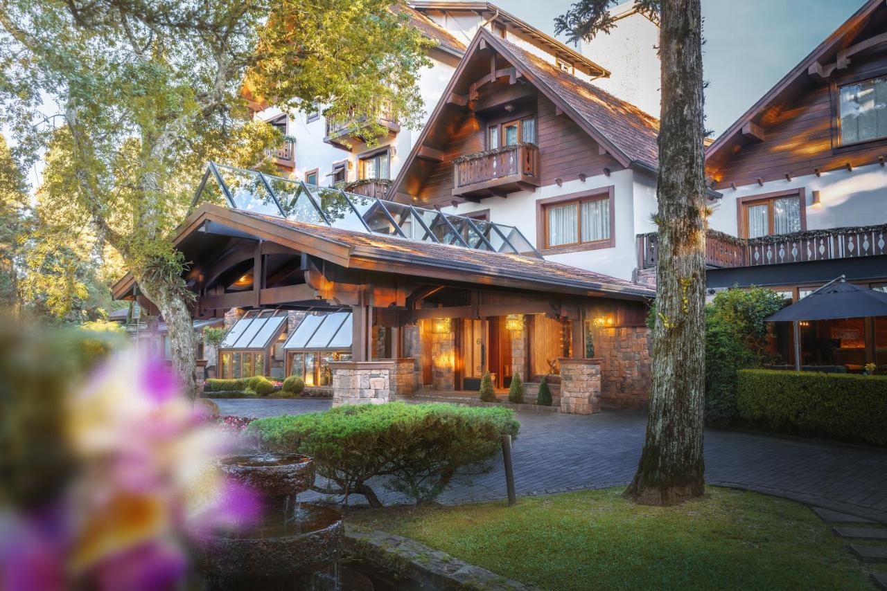 Bavaria Sport Hotel กรามาโด ภายนอก รูปภาพ The Hotel's main entrance