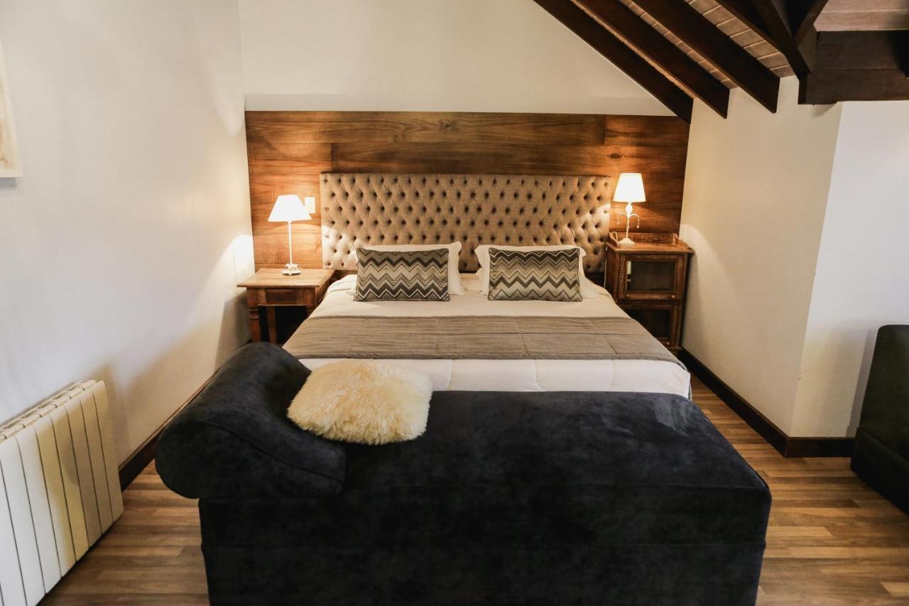Bavaria Sport Hotel กรามาโด ภายนอก รูปภาพ A bedroom at the hotel